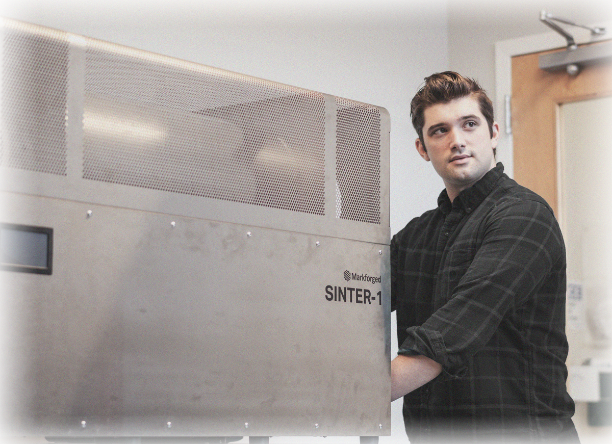Employee Working on Sinter 1 Employee Working on Sinter 1