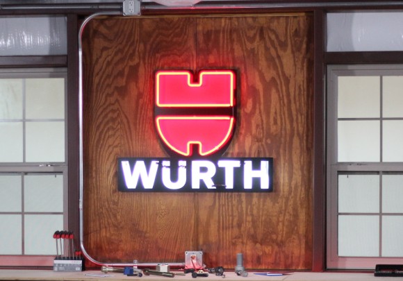 Wurth Knowing Neon Sign